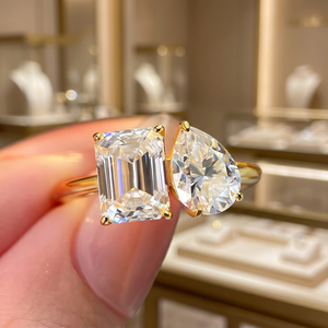 แหวนหมั้นและแต่งงานแบบ Toi Et Moi ประดับมอสซาไนต์ทรงลูกแพร์สีใส ชุบทองคำขาว 18K เงินแท้ 925 - Product Image 4