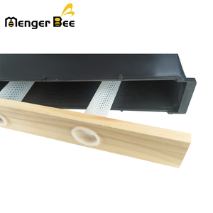 New Menger Bee Premium 6.5L Bee Feeder with Plastic & Wood Lid <b>Ladder</b> & Cap-Beekeeping Equipment 2-Year Warranty - Product Image 6