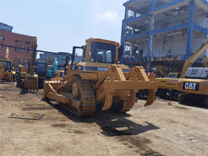 Bouteur utilisé de chenille de Caterpillar D7R avec le ripper de trois tiges - Product Image 2