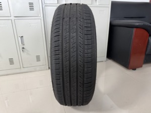 ยางออฟโรดสำหรับเมืองรุ่นใหม่ Terrain 225/65R17 ยาง SUV แบบเรเดียล ไม่มียางใน ราคาโรงงาน - Product Image 1