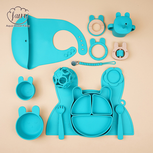 Ensemble d'alimentation pour <span class=keywords><strong>bébé</strong></span> en silicone de qualité alimentaire personnalisé en gros, écologique, non toxique, assiette à ventouse, bol, bavoir, tapis de table pour nourrissons et tout-petits - Product Image 3