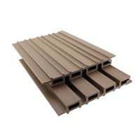 Revêtement extérieur en vinyle composite imperméable en bois WPC Décoration murale extérieure en plastique avec panneau extérieur de maison en bois authentique