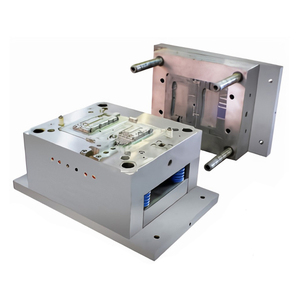Fabricante de Moldes para Cajas de Control Eléctricas de Plástico ABS por Moldeo por Inyección en China - Product Image 4