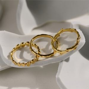 Anillos de Acero Inoxidable con Baño de Oro PVD de Alta Calidad, Personalizados al por Mayor, para Mujer, Elegantes Accesorios de Moda - Product Image 1