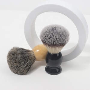 <span class=keywords><strong>2022</strong></span> Offres Spéciales vente en gros Logo personnalisé fait à la main hommes voyage Badger Hair brosse à raser - Product Image 5