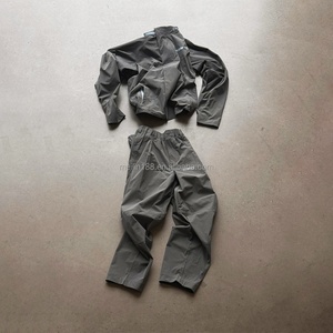 High Quality Windbreaker Tracksuit Custom Manufacturer Windproof Waterproof <b>Zip</b> <b>up</b> <b>Jackets</b> and Nylon Pants Set Windbreaker Set - Product Image 3
