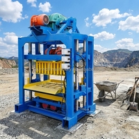 Machine semi-automatique QTJ4-40 pour la fabrication de blocs creux en ciment pour pavés