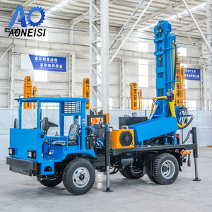 Foreuse hydraulique montée sur camion de 260 m de profondeur, vitesse de 50 km/h, pour puits <span class=keywords><strong>d</strong></span>'eau, machine de <span class=keywords><strong>forage</strong></span> diesel pour l'agriculture - Product Image 1