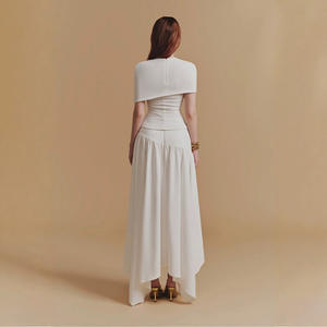 Abiti da donna semplici negozio di moda 2025 nuova moda estiva tinta unita plissettata bianca gonna lunga fino al pavimento - Product Image 4