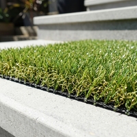 Tapis de gazon artificiel en PE haute densité 40 mm longue durée de vie pour aménagement paysager, jardin et cour – Doux, imperméable, ignifuge, pour extérieur, facile à poser