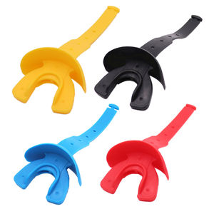 Maxbrace Özel Logolu Amerikan Futbolu Ağız Koruyucu Askılı, Diş Telleriyle Uyumlu Tam Ağız Koruyucu Hava Geçirgen Dudak Koruyucu - Product Image 1