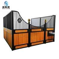 Boîte de rangement en bambou de luxe pour chevaux Équipement personnalisé de 12 pieds Panneaux d'écurie galvanisés portables standard pour chevaux Pferd
