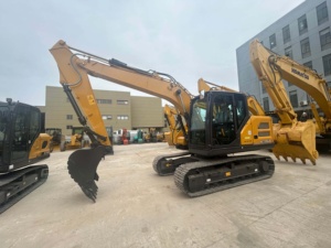 Excavadora de cadenas mediana 135GA de 13.5 toneladas, nueva, con sistema hidráulico de ahorro de energía para construcción de carreteras y minería. - Product Image 4