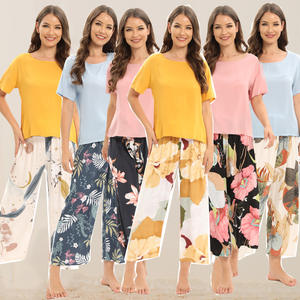 Ensemble de pyjama en satin à imprimé floral romantique pour femmes, col en V, fermeture à cordon, respirant, séchage rapide, printemps, été, automne, extérieur - Product Image 1