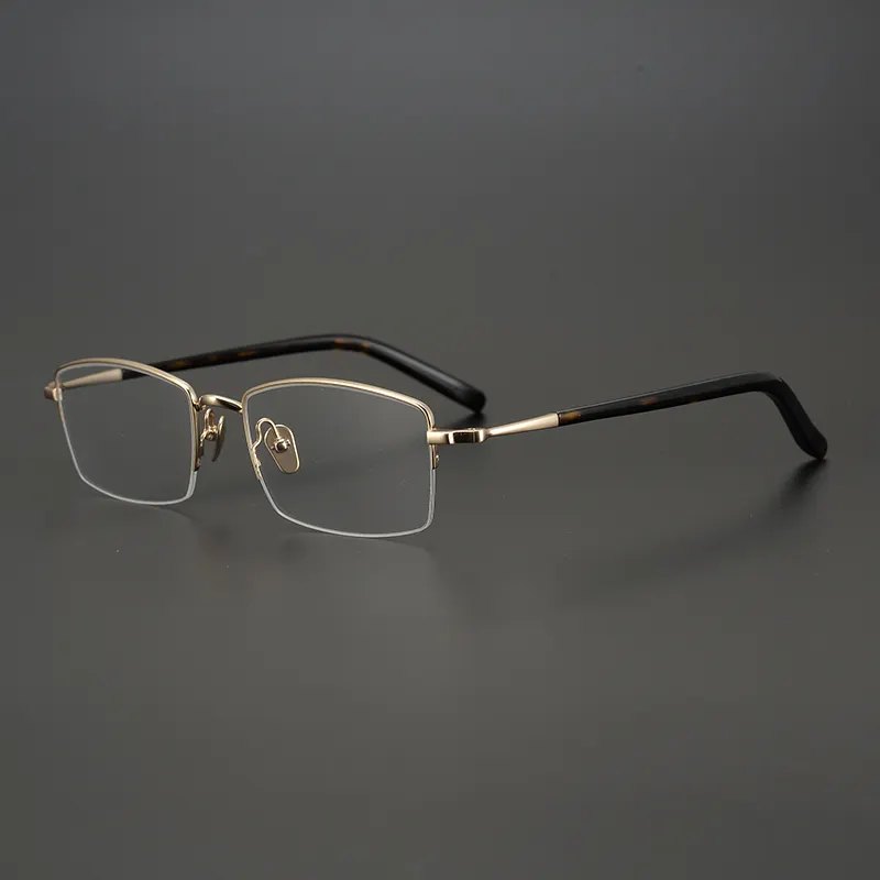 Usine spot haute qualité titane hommes affaires demi-cadre lunettes cadre optique lunettes cadre