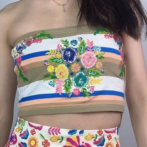 Chemisier d'été sans manches brodé floral personnalisé pour femme, taille XS, en coton et lin tissé, style décontracté et tendance - Product Image 4