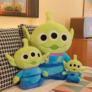 Prix bas bonne qualité populaire CartoonThree Eyes poupées mignon vert Alien monstre en peluche jouets en peluche