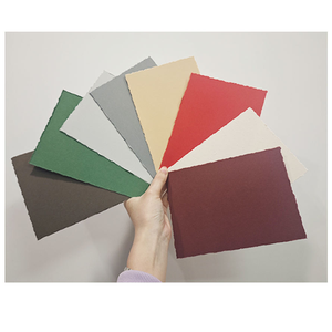 Stock de papier de coton recyclé à la main et aux couleurs personnalisées en vente en gros Cartes de <span class=keywords><strong>menu</strong></span> A4 A5 Invitations <span class=keywords><strong>Papeterie</strong></span> de <span class=keywords><strong>mariage</strong></span> - Product Image 1