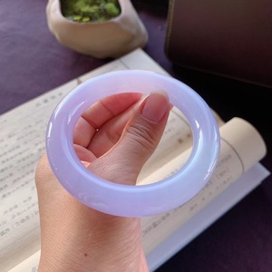 Un braccialetto in giada viola molto bello e raro - Product Image 5