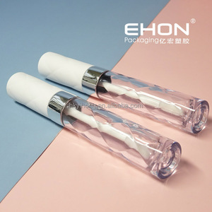 Cute 7.8ml <b>Plastic</b> Lipgloss Tube with Hot Stamped Water Ripple and Diamond Lines Surface Screw <b>Cap</b> Liquid Lip Glaze Container - Product Image 5