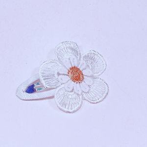 Nouvelle Pince à Cheveux en Tissu Scintillant à Motifs de Dessins Animés pour Bébé, Accessoires Brodés pour Cheveux d'Enfants, Bandeau et Barrette BB pour Petites Filles et Enfants - Product Image 3