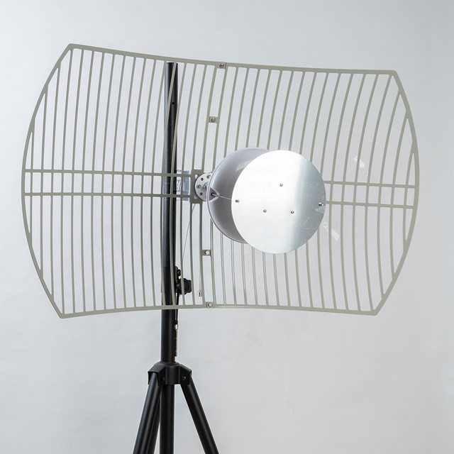 Best Seller Combination Antenna for Outdoor Directional WiFi 5G MIMO Parabolic 700-4000MHz for Improved Communication