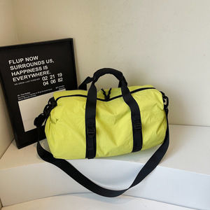 Sac de voyage léger et portable pour la douche, avec logo personnalisé, moderne, pour chaussures, séparation sec/humide, yoga, sport, bagage à roulettes - Product Image 4