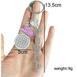 Porte-clés Cowgirl Rose Argenté Pailleté avec Breloque Western Chapeau de Cowboy et Boule Disco pour Filles - Product Image 6