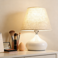 Lampe de chevet LED moderne avec support en céramique E27, abat-jour en tissu décoratif, blanc chaud à intensité variable pour chambre à coucher et salon