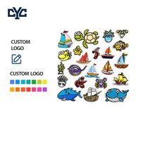 Écussons brodés personnalisés sur mesure avec lettres, dessins animés et noms de marque, broderie personnalisée pour accessoires vestimentaires