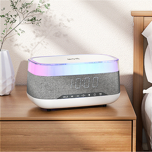 Điện thoại di động sạc không dây nhà máy bán hàng trực tiếp đèn LED có thể được tùy chỉnh di động vuông đồng hồ báo thức Bluetooth loa - Product Image 4