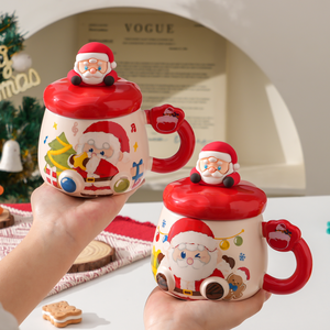 Wholesale Cute Christmas Gift <b>Ceramic</b> <b>Mugs</b> 420ml Porcelain Cup with Santa Claus Head Cup Lid for Business Gifts - Product Image 1