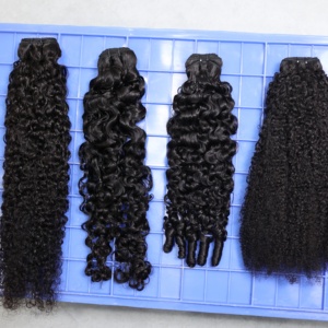 FH 人发纬纱 4C 非洲卷曲巴西处女发束 10-30 英寸超双层抽丝自然色发束 - Product Image 2