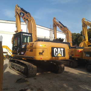 Mini-excavatrice 330D de 33 tonnes, modèle 2023, moteur Cummins 103000W, avec godet de terrassement de 1,65 m de capacité, sur chenilles, d'occasion - Product Image 5