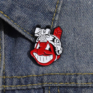 Count Dracula Fish Face Monsters Esmalte Pins PARA EL Día Nacional Halloween Pascua Año Nuevo Celebraciones Insignias Inspirado Hada - Product Image 2