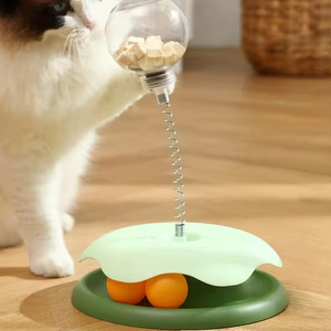 Tocadiscos de autoentretenimiento para gatos a la moda moderna, dispensador de comida con fugas, palo de bola para masticar mascotas, juguetes para masticar, juguetes para mascotas - Product Image 5