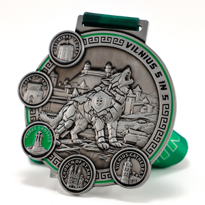 Medalla Personalizada de Aleación de Zinc de la Ciudad de Vilnius, Lituania, con Impresión UV de Elementos Culturales y Legendarios, para Carreras de Orientación Urbana - Product Image 1