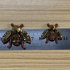 ZSY fai da te accessori per borse di abbigliamento fatti a mano 3D con perline di cristallo ape di seta indiana ricamata patch distintivo - Product Image 6