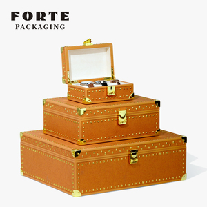 Forte luxe cuir voyage <span class=keywords><strong>bijoux</strong></span> étui Rivet <span class=keywords><strong>bijoux</strong></span> organisateur boîte métal stockage serrure <span class=keywords><strong>miroir</strong></span> sur le pouce <span class=keywords><strong>bijoux</strong></span> stockage - Product Image 2