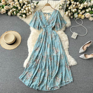 Vestido de Playa para Mujer, Verano <span class=keywords><strong>2022</strong></span>, Nuevo, Sexy, Cuello en V, Cintura Ajustada, Largo, de Gasa, con Estampado Floral - Product Image 1