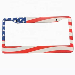 2-Loch Vorder- und Rückseiten-Nummernschildhalter mit USA-Sternen und -Streifen, Amerikanische Flagge Kennzeichenrahmen - Product Image 1