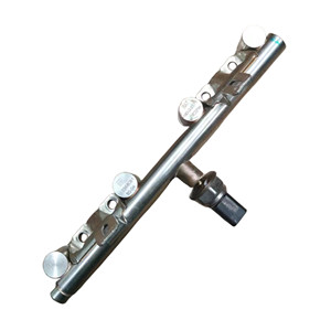 Piezas de coche 1,6 T riel de suministro de boquilla de combustible para Peugeot 3008 308CC 308SW RCZ <span class=keywords><strong>Citroen</strong></span> C4 C4L DS5 OE 198544 9819652980 - Product Image 3