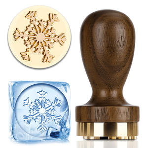 Nuovo Timbro per Ghiaccio Ecologico in Legno di Noce Moderno Personalizzabile per Bar Testa del Timbro per Alimenti da 4cm + Manico con Logo - Product Image 6