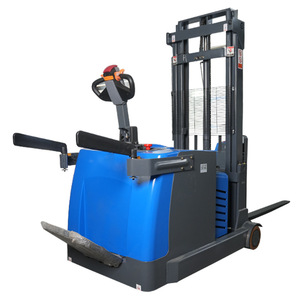 Chariot élévateur électrique KINLIFT 1-2 tonnes, mât à trois sections, pneus pleins, utilisation en intérieur, commande en position debout, batterie au plomb-acide - Product Image 5