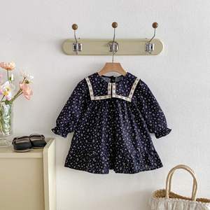 Новое хлопковое платье для девочек на весну 2026 года: с квадратным воротником, длинными рукавами, цветочным узором, в корейском стиле, детское платье принцессы - Product Image 1