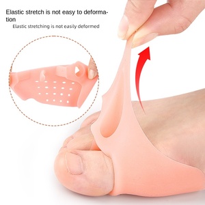 Sebs Abrazadera de pie de silicona de tres orificios con almohadilla frontal suave <span class=keywords><strong>Corrector</strong></span> Valgus Separador Herramienta de cuidado del antepié - Product Image 3