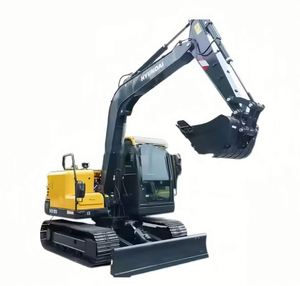 Pelle sur chenilles Hyundai HX80G 7.34 tonnes d'occasion marque coréenne haute performance fiable moteur PLC de terrassement moteur boîte de vitesses - Product Image 1