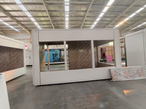 <span class=keywords><strong>Prix</strong></span> Usine Personnalisable Villa Préfabriquée Modulaire 20 pieds Cabine Apple 40 pieds 2 Étages sur Roues pour Hôtel Bureau - Product Image 2