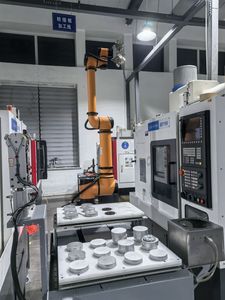 Robot Colaborativo Industrial de 6 Ejes, Brazo Robótico de 6 Grados de Libertad, Alta Precisión para Soldadura, AUBO, Recogida, Colocación y Manipulación, 1 Año de Garantía - Product Image 1