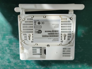 เราเตอร์ EG8141A5 HG8546M Wifi ONU 2.4G 300Mbps XPON 1GE+3FE+TEL+1USB ไฟเบอร์ โฮม ONT ONU - Product Image 3